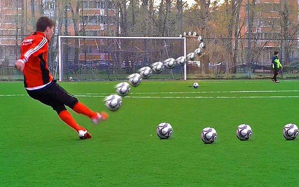 Các Kỹ Thuật Sút Bóng Nâng Cao